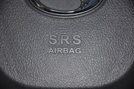 2011款广汽传祺2.0L手动精英版