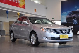 2011款广汽传祺2.0L手动精英版