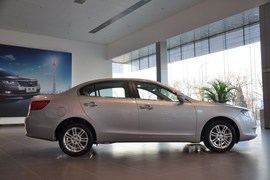 2011款广汽传祺2.0L手动精英版