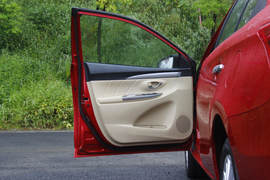 2017款一汽丰田威驰1.5L