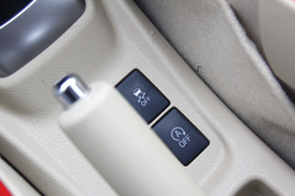 2017款一汽丰田威驰1.5L