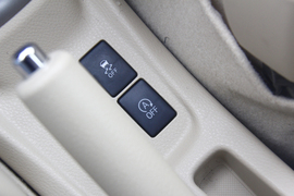 2017款一汽丰田威驰1.5L