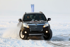 长城哈弗H5冰雪试驾