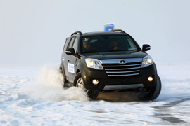 长城哈弗H5冰雪试驾