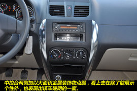 2011款铃木天语尚悦1.6L手动舒适型到店图解