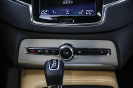 2017款沃尔沃XC90