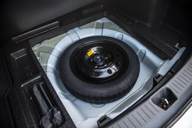 2017款海马福美来1.6L