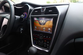 2017款海马福美来1.6L