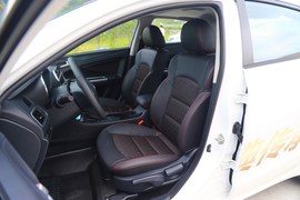 2017款海马福美来1.6L