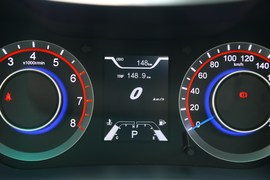 2017款海马福美来1.6L