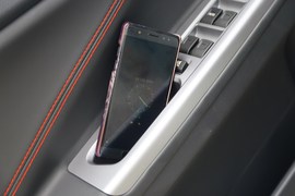 2017款海马福美来1.6L