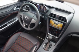 2017款海马福美来1.6L