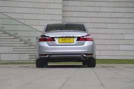 2016款广汽本田雅阁2.0L