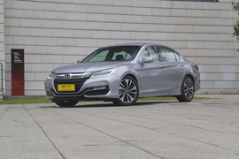 2016款广汽本田雅阁2.0L