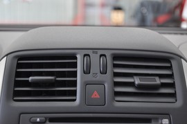 2011款日产阳光1.5XE