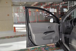 2011款日产阳光1.5XE