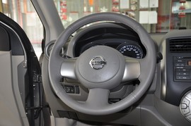 2011款日产阳光1.5XE