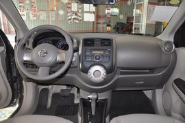 2011款日产阳光1.5XE