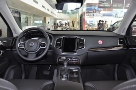 2017款沃尔沃XC90