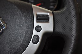 2011款日产逍客2.0XV龙