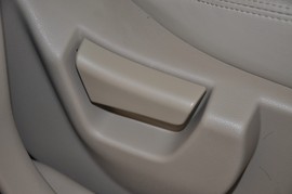 2011款日产逍客2.0XV龙