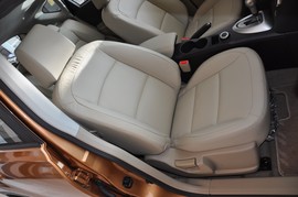 2011款日产逍客2.0XV龙