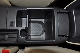 2011款日产逍客2.0XV龙