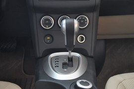 2011款日产逍客2.0XV龙