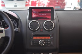2011款日产逍客2.0XV龙