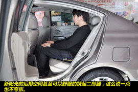 2011款日产阳光1.5XE