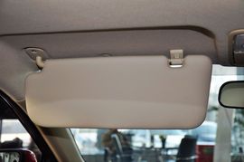 2011款北京现代瑞纳两厢1.4L自动豪华型