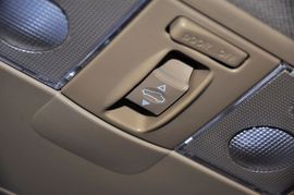 2011款北京现代瑞纳两厢1.4L自动豪华型