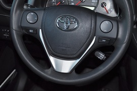 2016款一汽丰田RAV4荣放