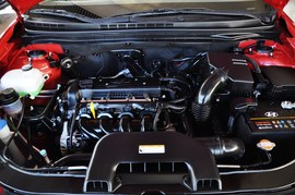 2010款北京现代悦动1.6L手动豪华型