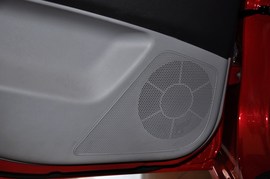 2010款北京现代悦动1.6L手动豪华型