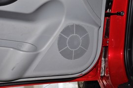 2010款北京现代悦动1.6L手动豪华型