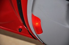2010款北京现代悦动1.6L手动豪华型