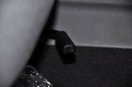 2010款北京现代悦动1.6L手动豪华型