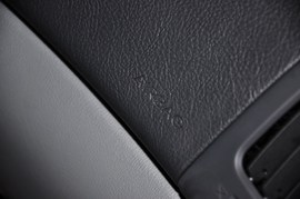 2010款北京现代悦动1.6L手动豪华型