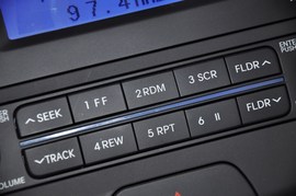 2010款北京现代悦动1.6L手动豪华型