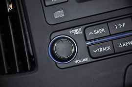 2010款北京现代悦动1.6L手动豪华型