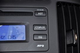 2010款北京现代悦动1.6L手动豪华型