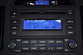 2010款北京现代悦动1.6L手动豪华型
