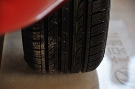 2010款北京现代悦动1.6L手动豪华型