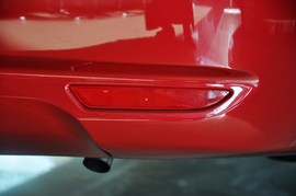 2010款北京现代悦动1.6L手动豪华型