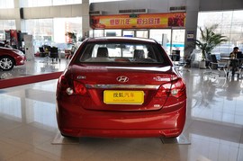 2010款北京现代悦动1.6L手动豪华型