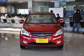 2010款北京现代悦动1.6L手动豪华型