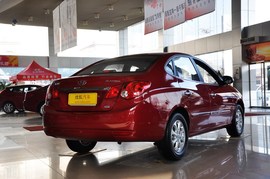 2010款北京现代悦动1.6L手动豪华型
