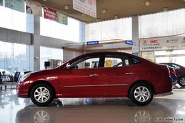 2010款北京现代悦动1.6L手动豪华型