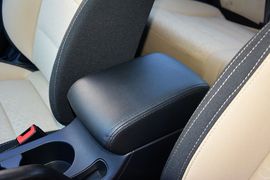 2017款海马福美来